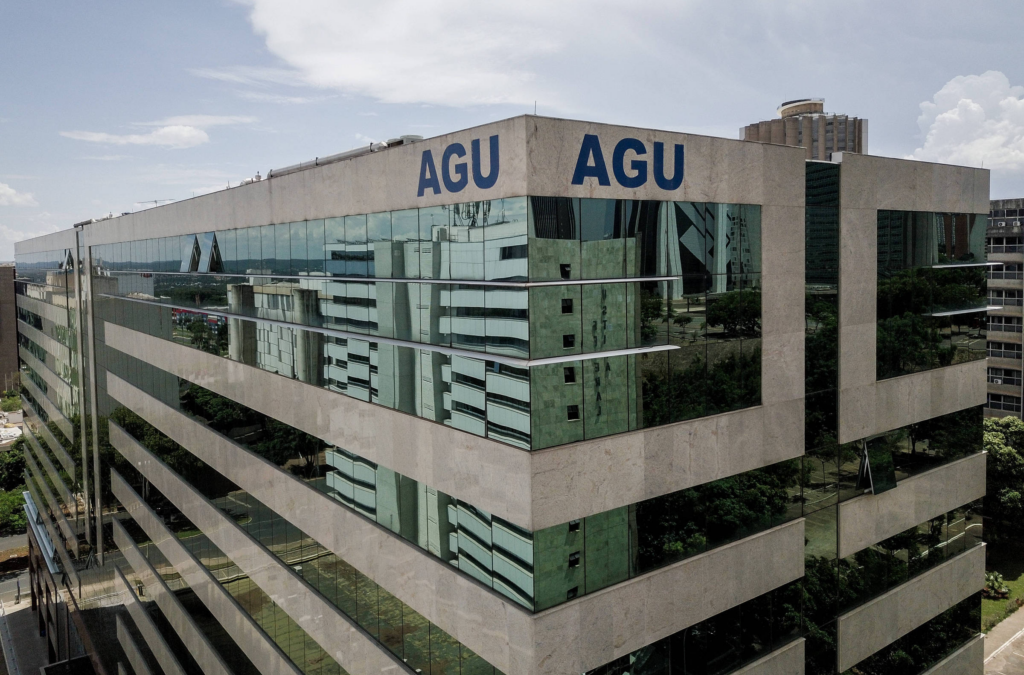 AGU emite parecer sobre Exigências de Habilitação Econômico-Financeira em Licitações: Análise dos Índices e Coeficientes Contábeis à Luz da Lei nº 14.133/2021