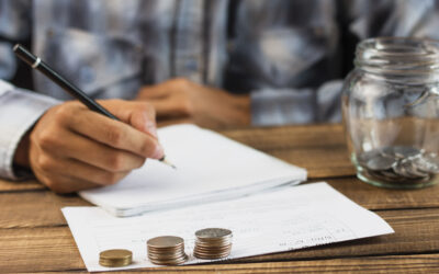 Dispensa de licitação por pequeno valor na Lei nº 14.133/2021: custos transacionais, fracionamento, critério de cômputo e efeitos do credenciamento e do suprimento de fundos